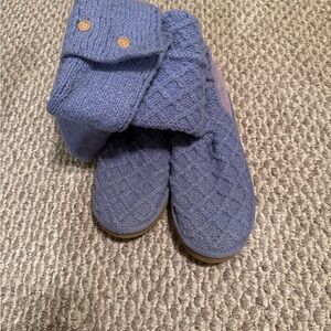 UGG Blue Cable Knit Ankle Booties